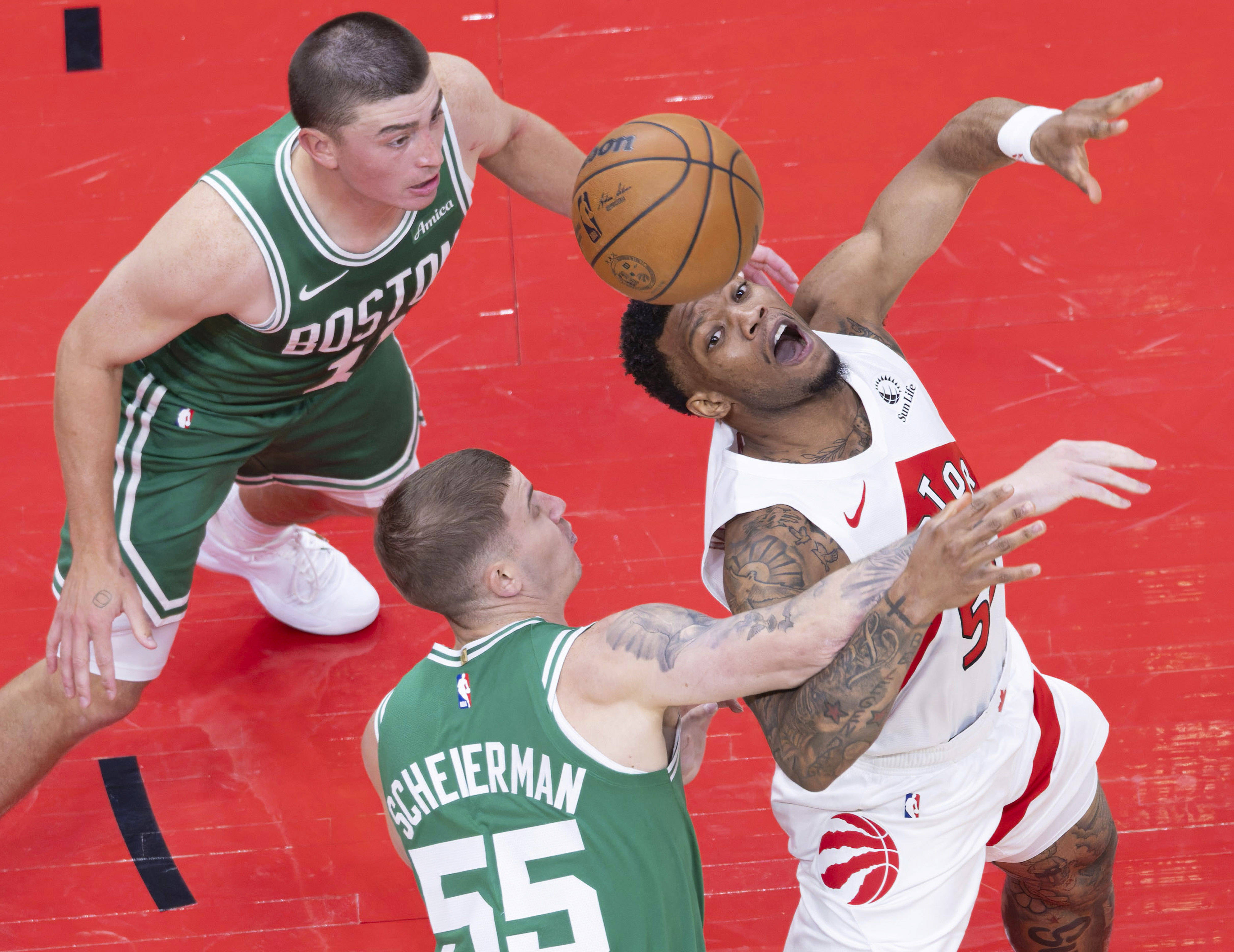 乐鱼体育- 波士顿凯尔特人外线爆发备战亚冠冲刺阶段里尔外线爆发，穆雷在DWG比赛中官方发布新规瞬间刷屏