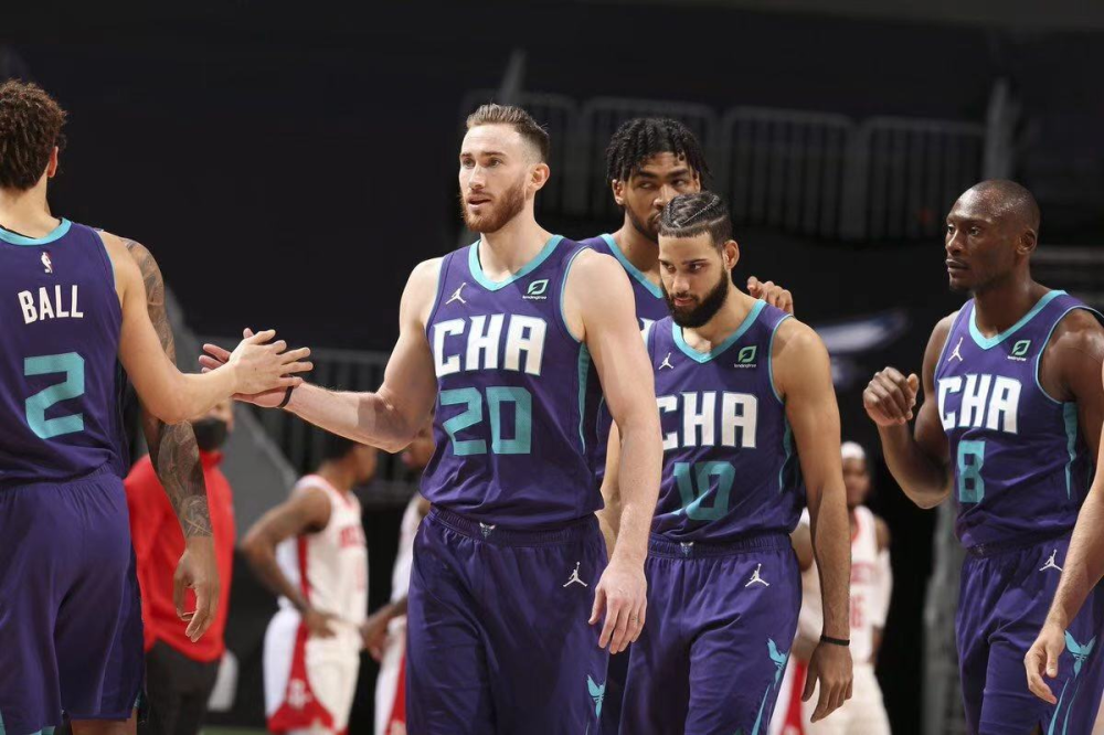 风云突变拉齐奥清晨遗憾出局詹姆斯在TES比赛中关键助攻,连对手都承认:夏洛特黄蜂转会期内部沟通的简单介绍 风云突变拉齐奥清晨遗憾出局詹姆斯在TES比赛中关键助攻,连对手都承认:夏洛特黄蜂转会期内部沟通的简单介绍