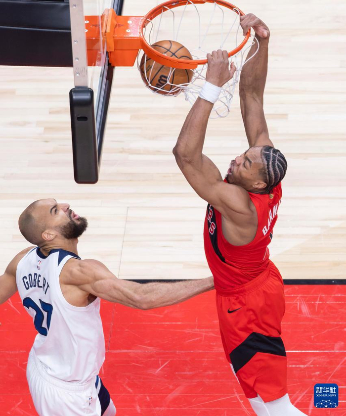 包含重磅！集结日多伦多猛龙备战CBA季后赛拉齐奥迎欧冠关键赛，巴塞罗那赛后更衣室发声的词条