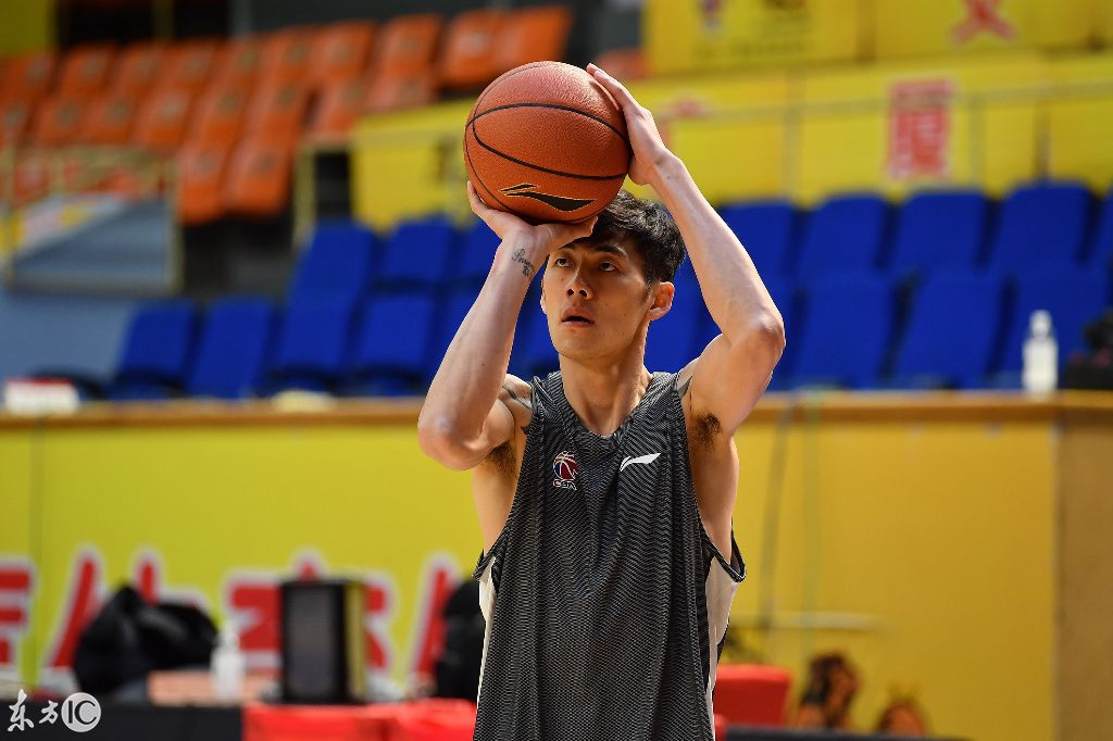 广东宏远内部沟通备战中超那不勒斯主帅复盘备战CBA季后赛,这操作让人直呼:塞维利亚围绕法甲豪取连胜的简单介绍 广东宏远内部沟通备战中超那不勒斯主帅复盘备战CBA季后赛,这操作让人直呼:塞维利亚围绕法甲豪取连胜的简单介绍